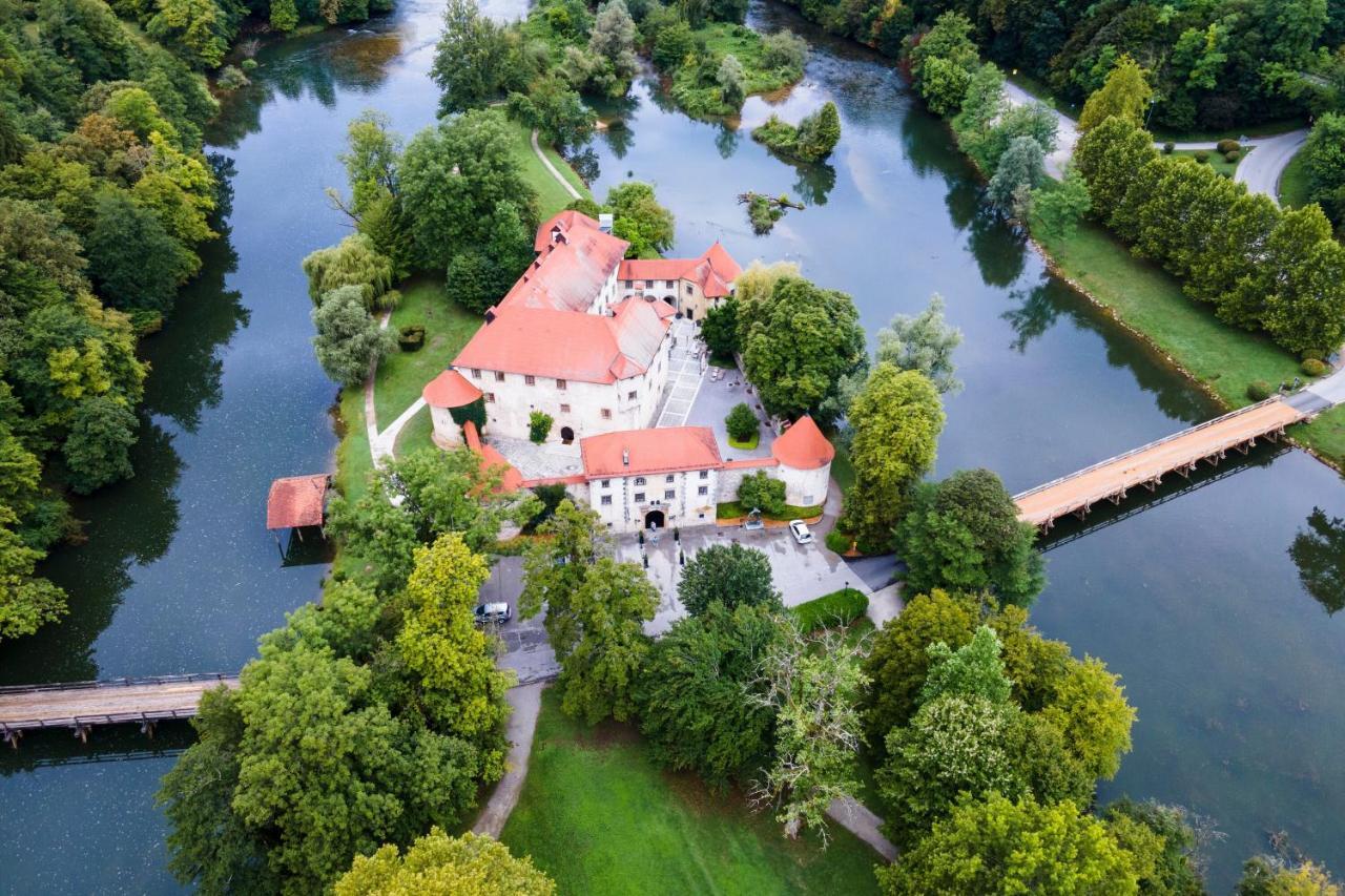 Vineyard Cottage Ucman - Happy Rentals Otočec Buitenkant foto